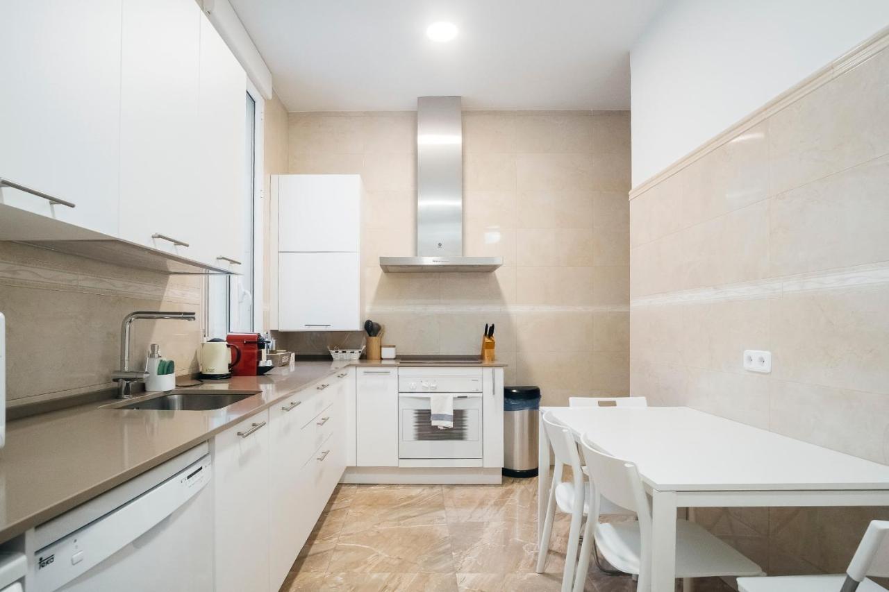 Fantastico 4R + 3B En Madrid Centro Apartment Luaran gambar