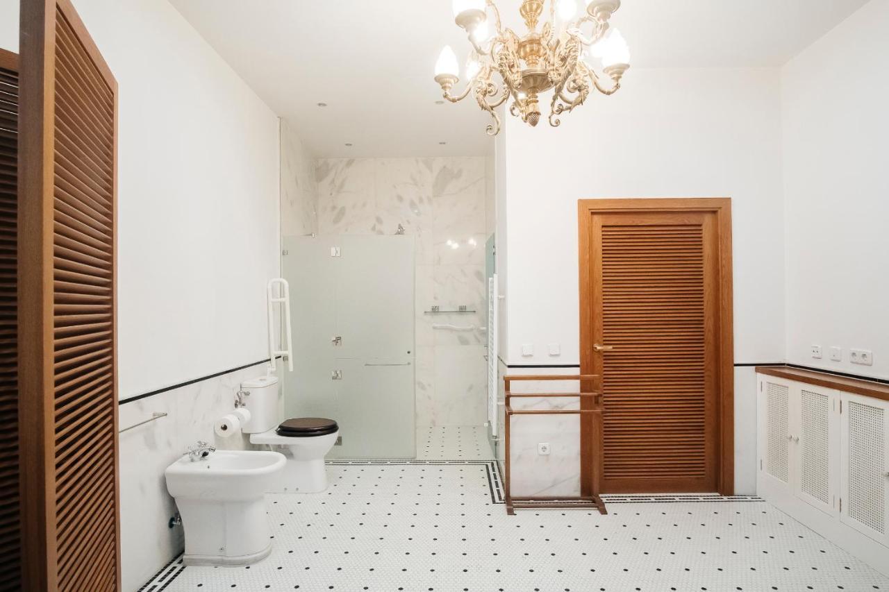 Fantastico 4R + 3B En Madrid Centro Apartment Luaran gambar